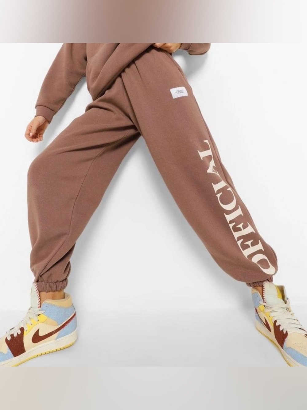 (A5) Boohoo Official Collection Mocha Brown Sweatpants Joggers - Women's Siz